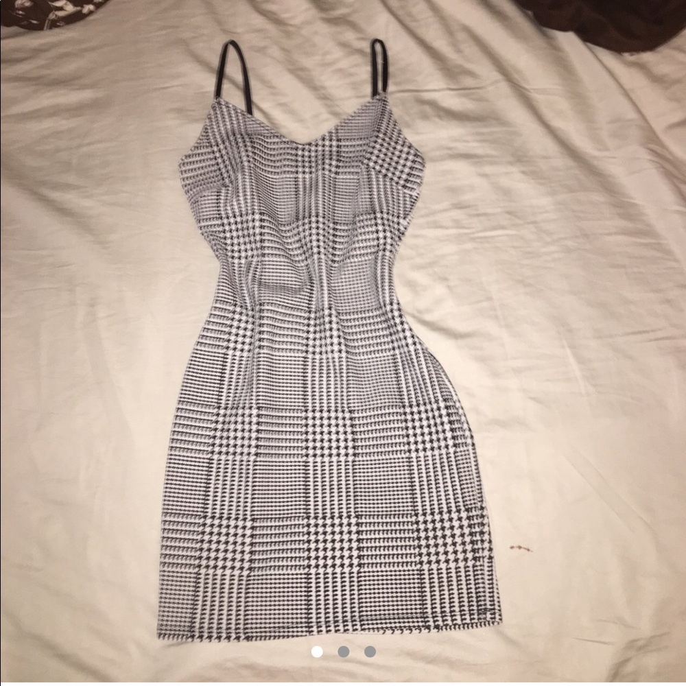 YING YANG MINI DRESS🐼